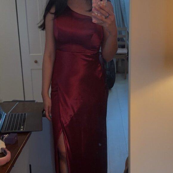 Lulus Dreaming of Elegance one shoulder high slit maxi satin maxi dress - Picture 7 of 7